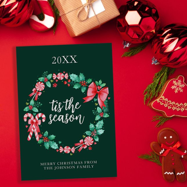 Tarjeta Festiva Wreath de Navidades de caña de candy de menta colo (Watercolor Peppermint Candy Cane Christmas Wreath Holiday Card)