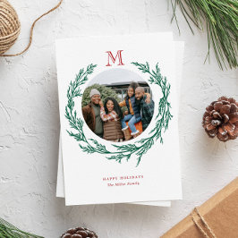 Tarjeta Festiva Wreath Monogram Photo Holiday Card