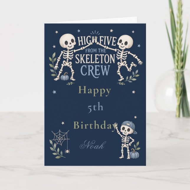 Tarjeta Fiesta de cumpleaños número 5 de Skeleton Crew (Anverso)