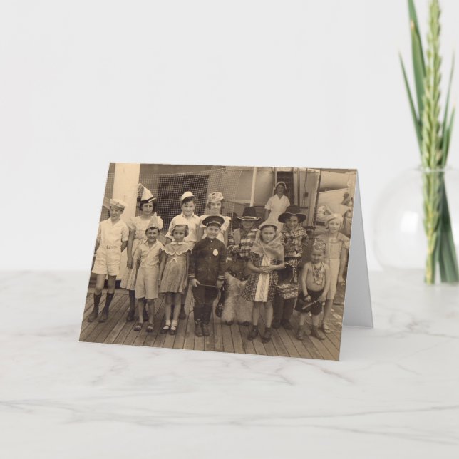 Tarjeta fiesta de disfraces a bordo de un barco para niños (Anverso)