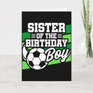 Tarjeta Fiesta de fútbol de niños hermana del niño del cum