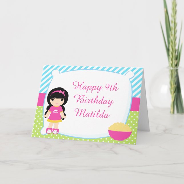 Tarjeta Fiesta de pijamas de cumpleaños para chica de pelo (Anverso)