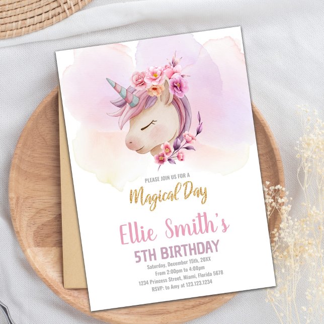 Tarjeta Fiesta mágica de Chica editable con acento (Pink Floral Unicorn Birthday Invitations)