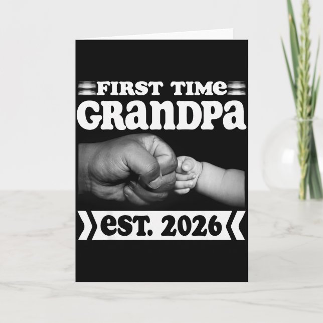 Tarjeta First Time Grandpa New Dad Est 2026 Shirt Fathers  (Anverso)