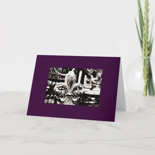 Tarjeta Flor de lis [tarjeta de felicitación] en púrpura (Anverso)