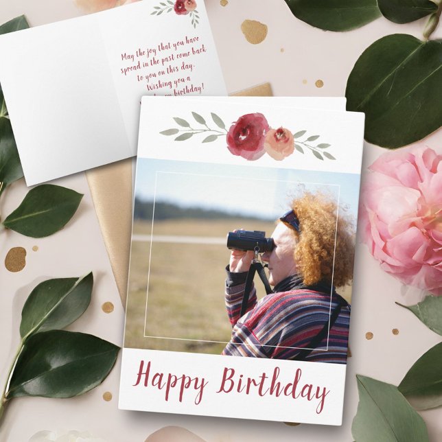 Tarjeta Floral de cumpleaños de color rojo rosa (Subido por el creador)