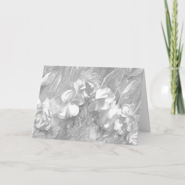 Tarjeta floral de tela blanca sobre blanco, en bla (Anverso)