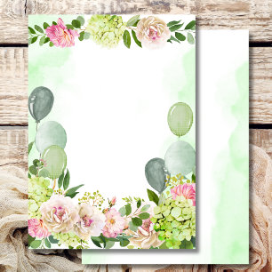 Tarjeta floral rosa con hortensias verdes en blanc