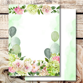Tarjeta floral rosa con hortensias verdes en blanc