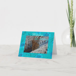 Tarjeta Floral turquesa con polilla marrón Feliz cumpleaño