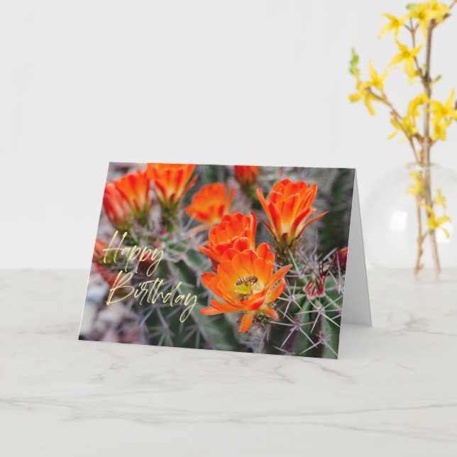 Tarjeta Flores de cactus del desierto y abeja | Cumpleaños (flor amarilla)