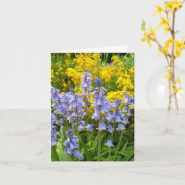 Tarjeta Flores de primavera campanillas azules y alhelíes