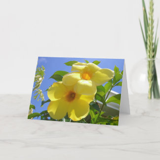 Tarjeta Flores de trompeta doradas I