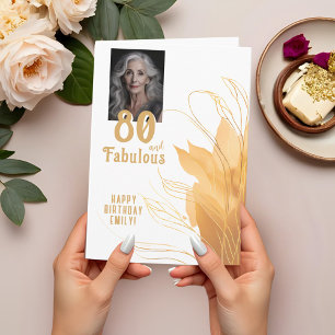 Tarjeta Foto de cumpleaños 80 y fabuloso con follaje dorad