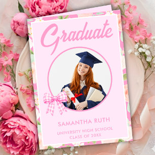 Tarjeta Foto de graduación con lazo de gingham rosa Wildfl