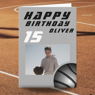 Tarjeta Foto de niño con pelota de baloncesto negra Cumple