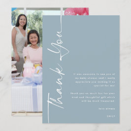 Tarjeta Foto de texto rotado Dusty Blue Baby Shower Gracia