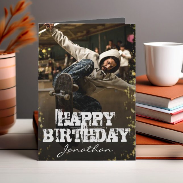 Tarjeta Foto moderna Cumpleaños feliz en blanco y negro (Subido por el creador)
