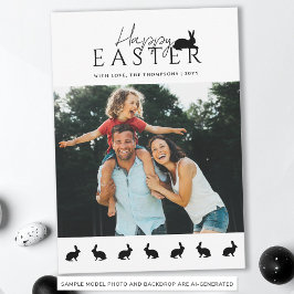 Tarjeta Foto moderna de familia con conejos para Pascua el