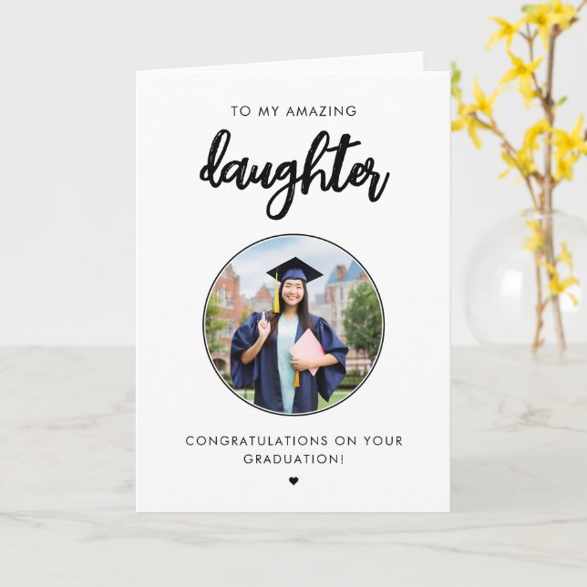 Tarjeta Foto personalizada de graduación de hija moderna (flor amarilla)