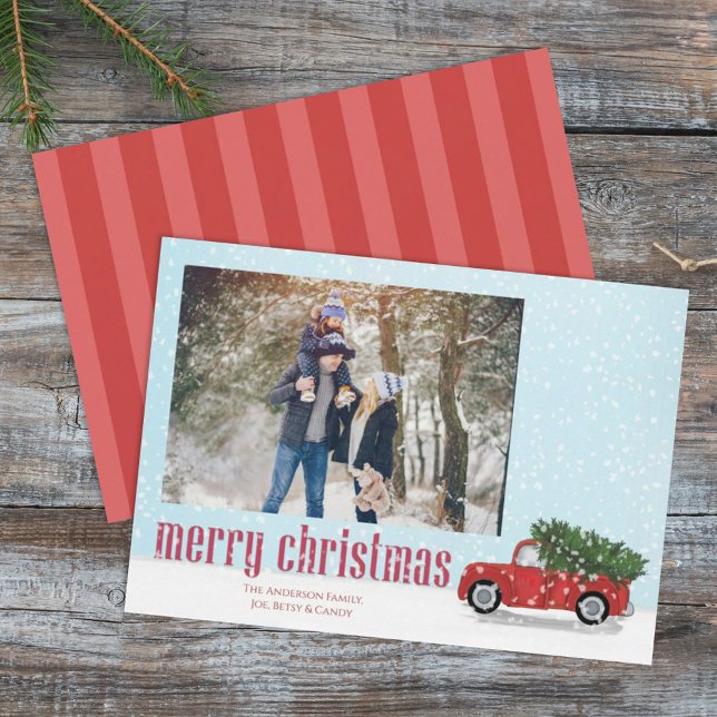 Tarjeta fotográfica 1 de Vintage Red Truck (Merry Christmas cute holiday rustic red truck photo card with a simple photo on the back. )