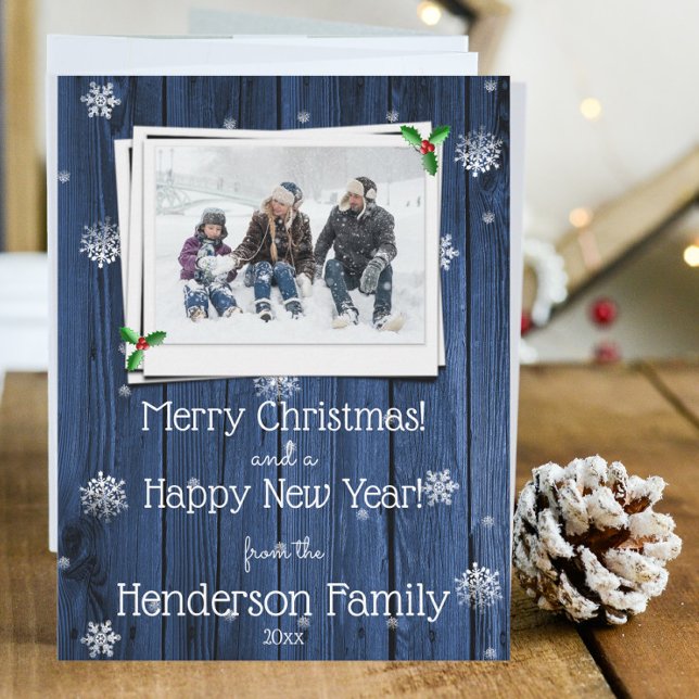 Tarjeta fotográfica azul-rubia de madera plana (Blue Rustic Wooden Christmas Photo Card)
