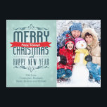 Tarjeta fotográfica de ferias navideñas para la ti<br><div class="desc">Feliz Navidad,  felices fiestas y feliz tipografía vintage de Año Nuevo ambientada en un fondo oscuro y azul bonito con copos de nieve</div>