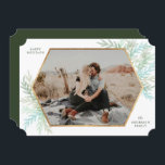 Tarjeta fotográfica de vacaciones moderna para las<br><div class="desc">Esta tarjeta fotográfica de vacaciones para Navidades es moderna y está de moda poner tu fotografía de paisaje favorita en un marco falso hexágono de oro acentuado con ramas pintadas de acuarela en tonos azules y frescos verdes.</div>