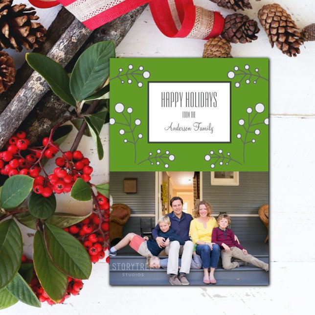 Tarjeta fotográfica Green Modern Berry Holiday (Green Modern Berry Holiday Photo Card)