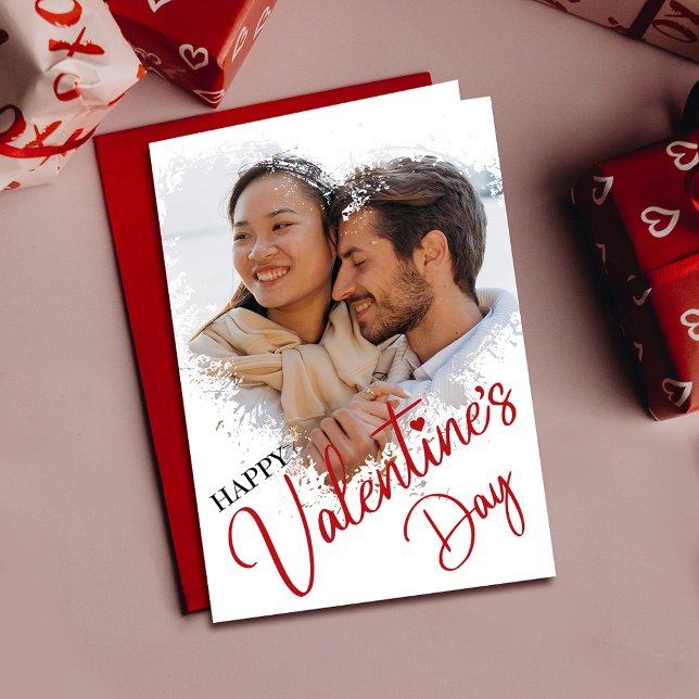 Tarjeta fotográfica personalizada del día de San V (Cherish memories with a Valentine's card featuring you and your loved one, expressing your bond.)