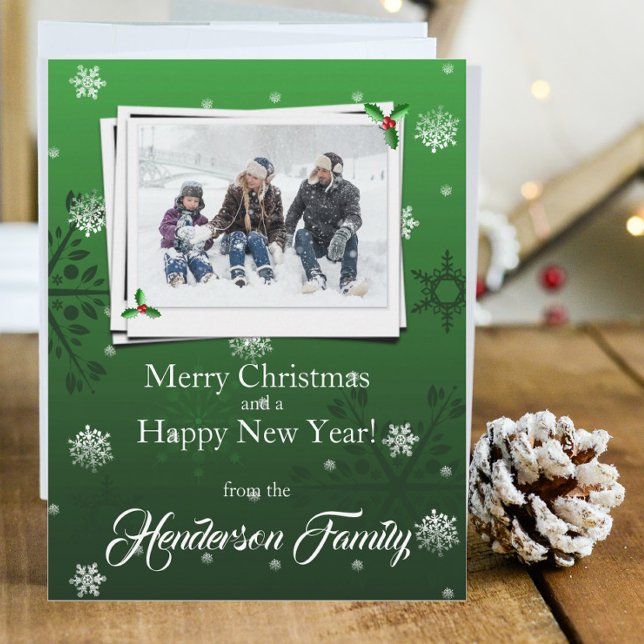 Tarjeta fotográfica plana Green Snflakes Flat Holi (Green Snowflakes Holiday Photo Card)