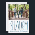 Tarjeta fotográfica Shalom Lettering Hanukkah<br><div class="desc">"shalom" grabado a mano con rama de olivo esbozada,  color editable y escala; mensaje opcional en la parte de atrás o añadir más fotos</div>