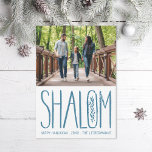 Tarjeta fotográfica Shalom Lettering Hanukkah<br><div class="desc">"shalom" grabado a mano con rama de olivo esbozada,  color editable y escala; mensaje opcional en la parte de atrás o añadir más fotos</div>