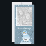 Tarjeta fotográfica Snowman<br><div class="desc">Tarjetas de fotos de vacaciones,  con un divertido muñeco de nieve compartiendo su saludo de vacaciones!  Plantilla fácil de usar,  simplemente agregue su propia foto y saludo para su propia tarjeta de foto personalizada. 

 ¡Celebren a los Navidades con Navidades divertidos camisetas y regalos!</div>
