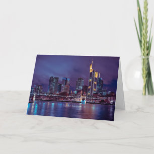 Tarjeta Fráncfort Alemania de noche