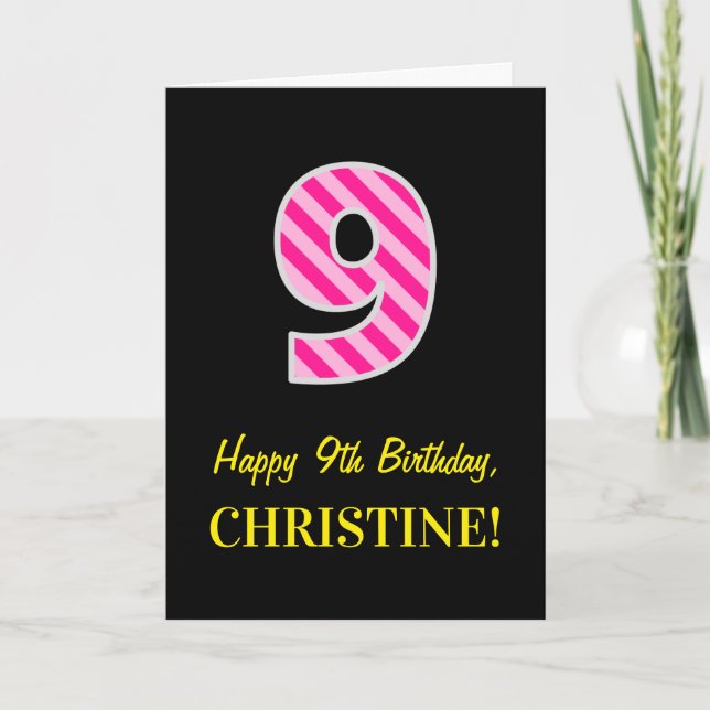 Tarjeta Fun Pink Striped "9"; Feliz Noveno Cumpleaños; Nom (Anverso)