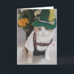 Tarjeta Funny Cat German Birthday<br><div class="desc">Funny Bubba Kitty con un traje que le hice después de ver los disfraces de Ocktoberfest. Usé un sitio de traducción gratuita para el texto. Dentro: "¡Feliz cumpleaños mi querido amigo!" Puede cambiar el texto en los campos de texto. Nota Un profesor alemán se ha puesto en contacto conmigo y...</div>