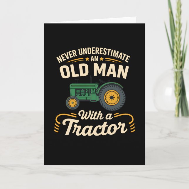 Tarjeta funny Farming agriculture Never Underestimate  (Anverso)