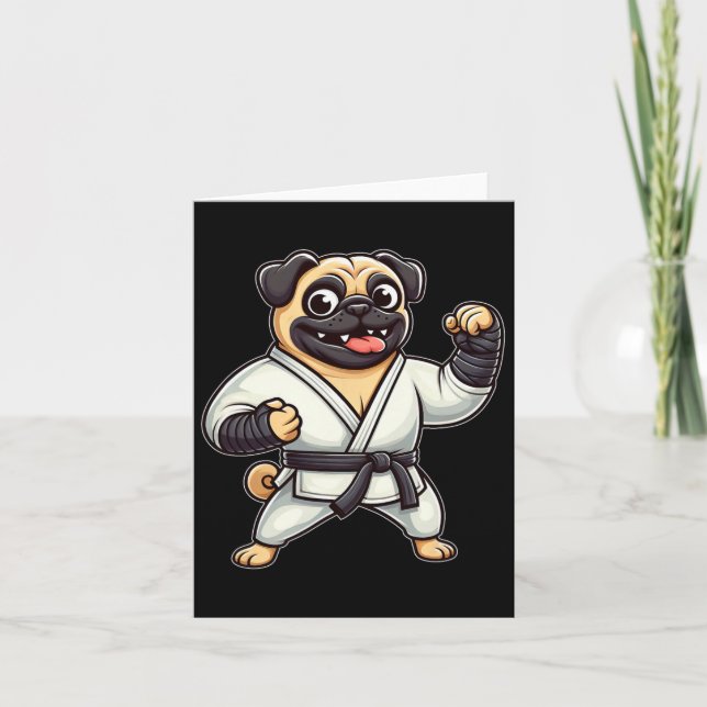 Tarjeta Funny Pug Doing Karate Martial Arts (Anverso)