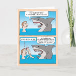 Tarjeta Funny Shark Encounter Cumpleaños<br><div class="desc">Esta graciosa tarjeta de cumpleaños incluye a un tiburón que cree que está haciendo un favor de cumpleaños para un nadador, incluso después de morderse la pierna del nadador. Gracias por elegir este diseño original de © Chuck Ingwersen y apoyarme — ¡un artista independiente! Publico personalizados todos los días en...</div>