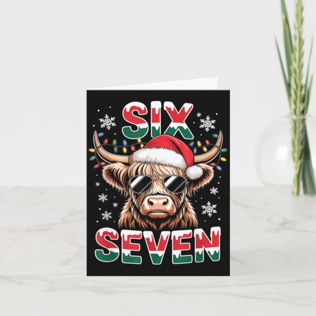 Tarjeta Funny Six Seven Highland Cow Christmas 67 Cool Xma (Anverso)