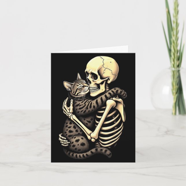 Tarjeta Funny Skeleton Hugging Cat Halloween Cat Lover Mom (Anverso)