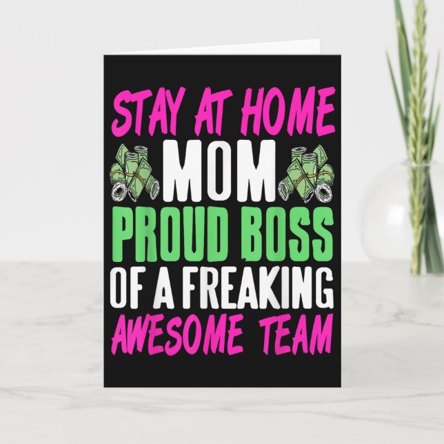 Tarjeta Funny Stay At Home Mom Boss Proud Of Awesome Famil (Anverso)