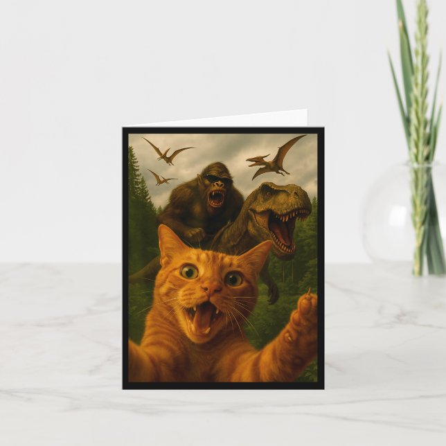 Tarjeta Funny Surprised Ed Cat Selfie With Bigfoot T-rex  (Anverso)