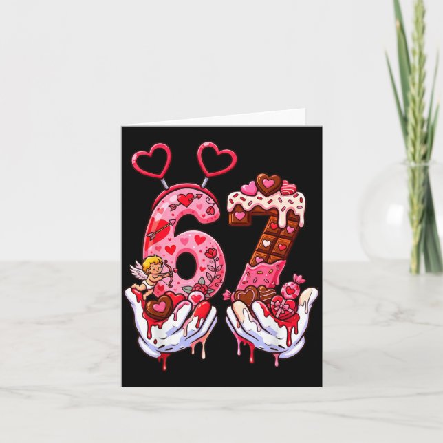 Tarjeta Funny Valentine's Day 67 Meme Hands Six Seven Cud  (Anverso)