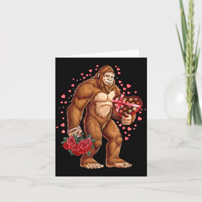 Tarjeta Funny Valentines Day Bigfoot Heart Love Sasquatch  (Anverso)