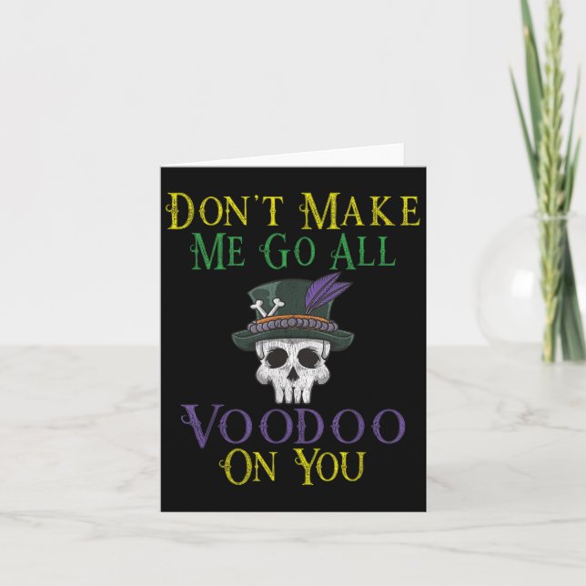 Tarjeta Funny Voodoo Quote - Witch Doctor Skull Mardi Gras (Anverso)