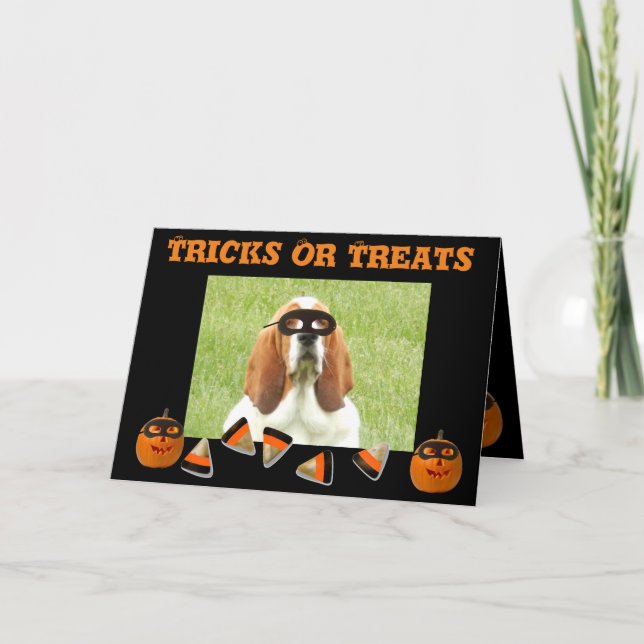Tarjeta Funny y lindo Basset Hound & Pumpkin Halloween Car (Anverso)