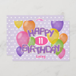 Tarjeta galletas moradas felices de cumpleaños con globos