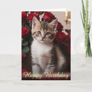 Tarjeta Gatito Adorable envuelto en hermosas rosas rojas